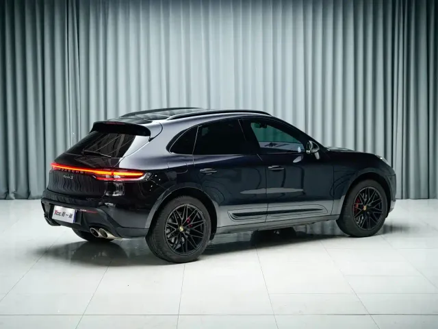 Porsche Macan — Фото автомобиля 7