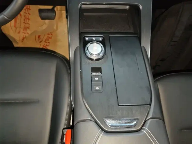 Haval H6 — Фото автомобиля 13