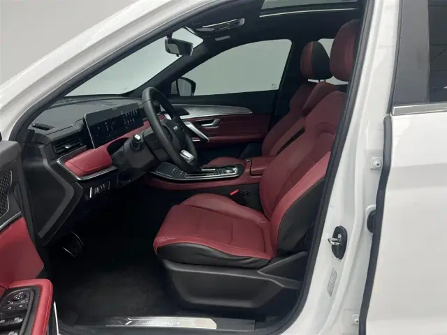 Jetour X70 Plus — Фото автомобиля 9