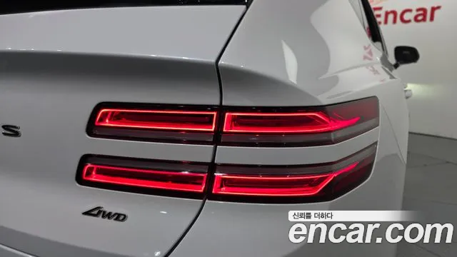 Genesis GV80 — Фото автомобиля 8