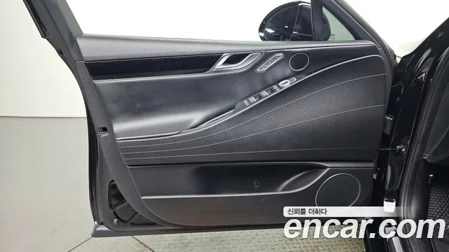 Genesis G80 RG3 — Фото автомобиля 13
