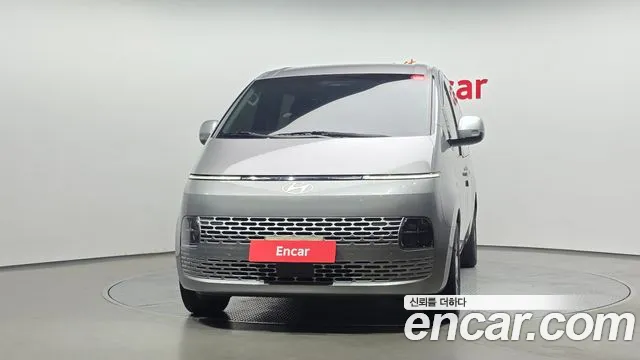 Hyundai Staria — Фото автомобиля 3