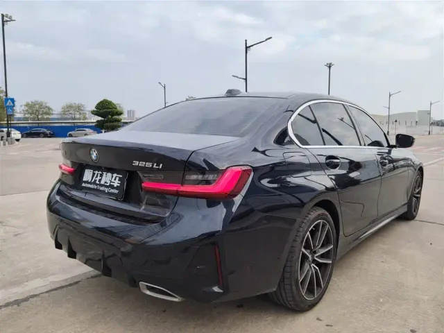 BMW 3 Series — Фото автомобиля 8
