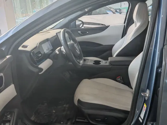 BYD Seal 06 — Фото автомобиля 5
