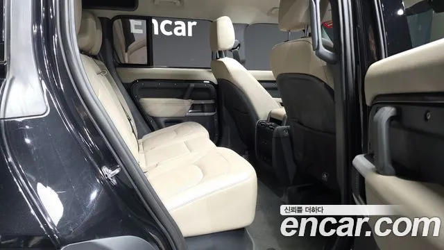 Land Rover Defender L663 — Фото автомобиля 18