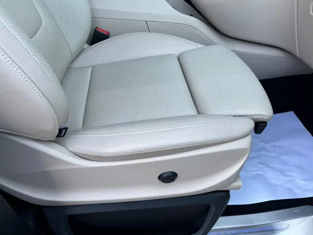Mercedes-Benz V-Class — Фото автомобиля 28