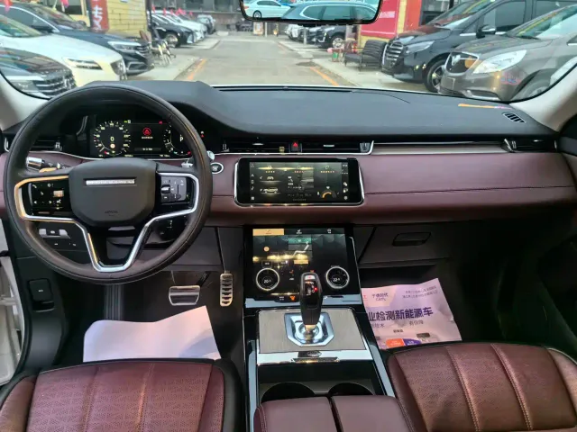 Land Rover Range Rover Evoque — Фото автомобиля 12