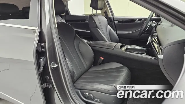 Genesis G80 Бензин 2.5 турбо AWD — Фото автомобиля 11