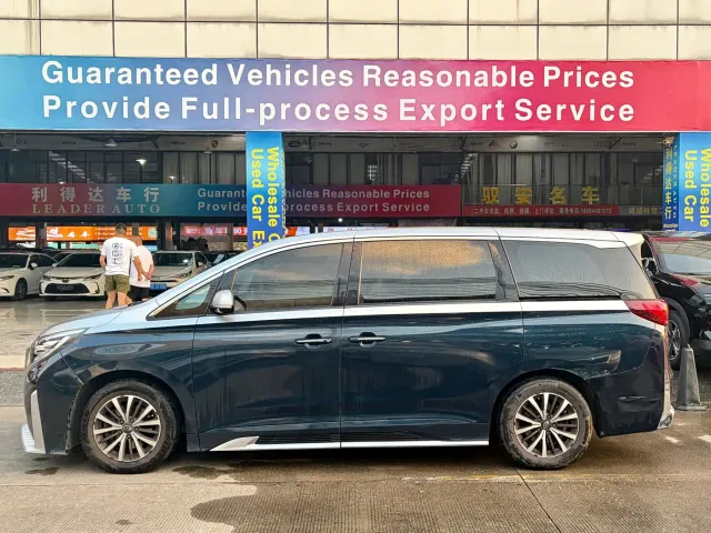 GAC Trumpchi M8 — Фото автомобиля 3