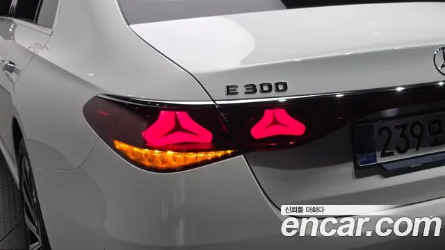 Mercedes-Benz E-Class W214 — Фото автомобиля 8
