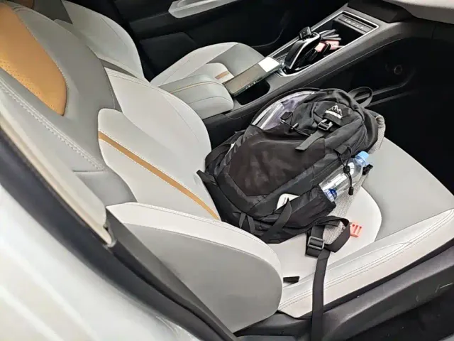 Dongfeng Fengshen E70 — Фото автомобиля 24