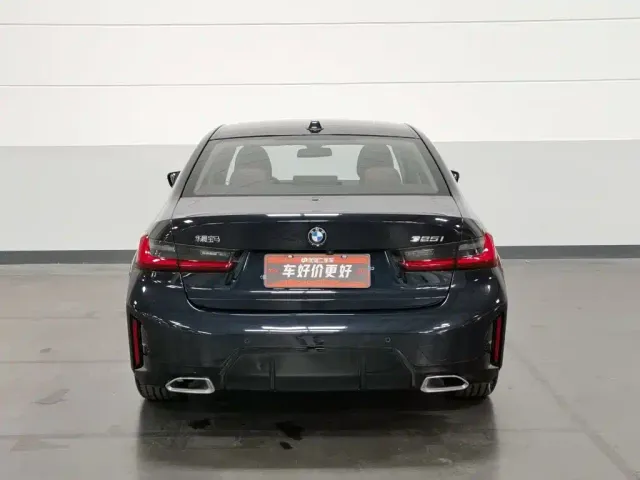 BMW 3 Series — Фото автомобиля 4