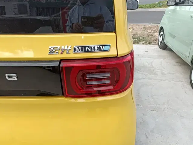 Wuling Hongguang Mini EV — Фото автомобиля 7