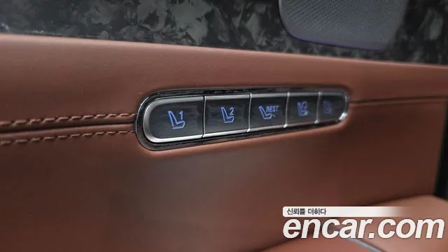 Genesis G90 RS4 — Фото автомобиля 30