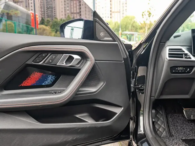 BMW M2 — Фото автомобиля 15