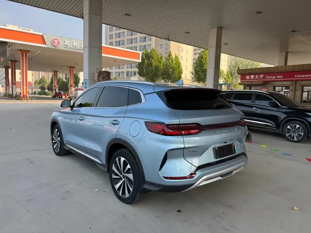 BYD Song PLUS — Фото автомобиля 12