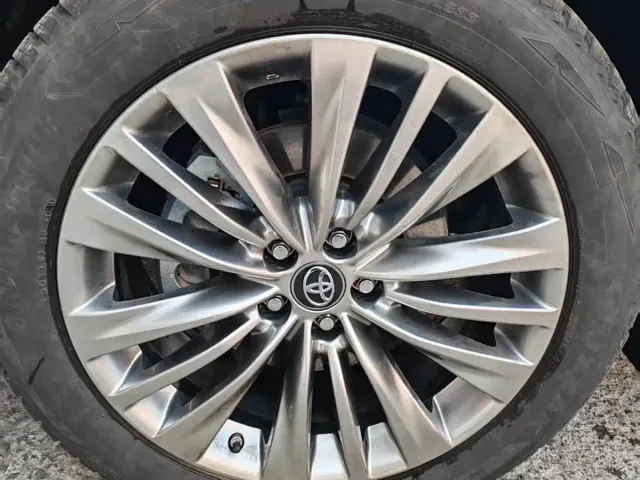 Toyota Highlander — Фото автомобиля 4