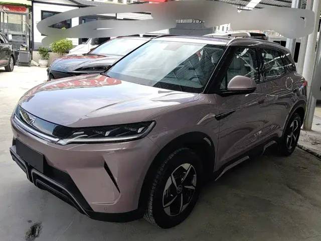 Фотография автомобиля — BYD Yuan UP