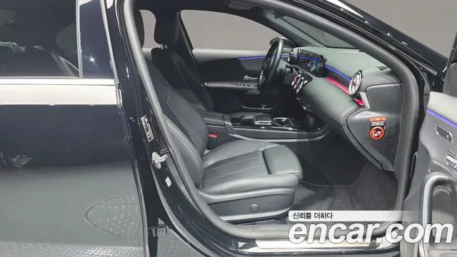 Mercedes-Benz A-Class W177 — Фото автомобиля 16