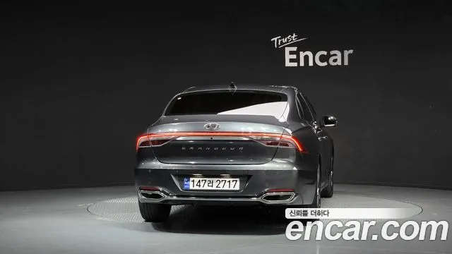 Hyundai Grandeur New — Фото автомобиля 4
