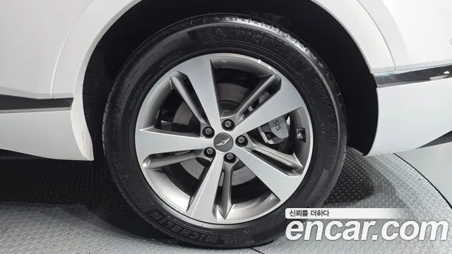 Genesis GV80 2.5T Бензин AWD — Фото автомобиля 18