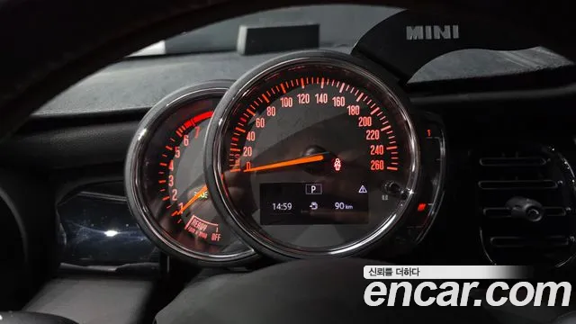 MINI Cooper — Фото автомобиля 11