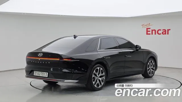 Hyundai Grandeur GN7 — Фото автомобиля 2