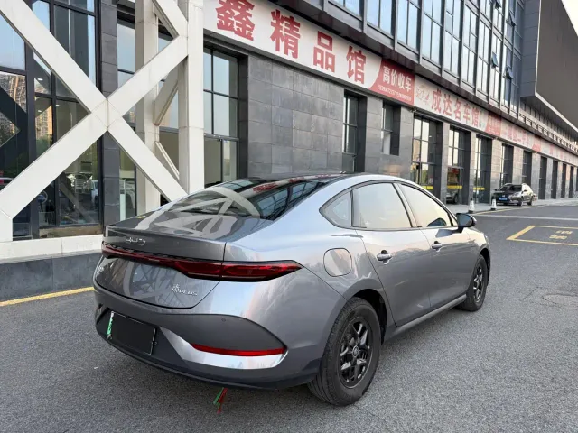BYD Qin PLUS — Фото автомобиля 19