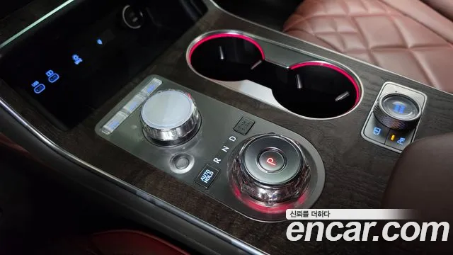 Genesis GV80 — Фото автомобиля 12