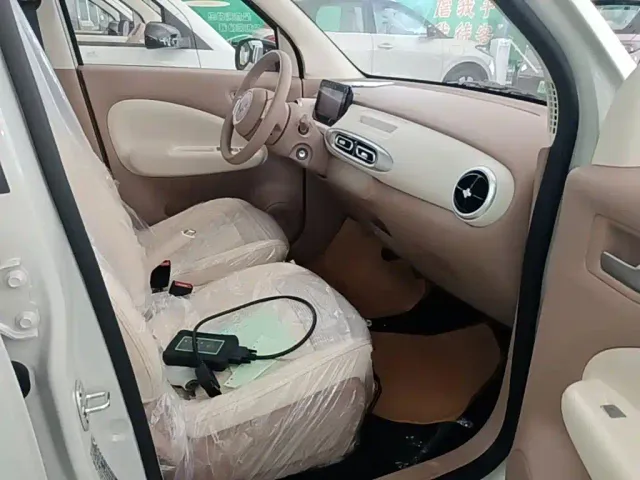 Wuling Hongguang Mini EV — Фото автомобиля 24