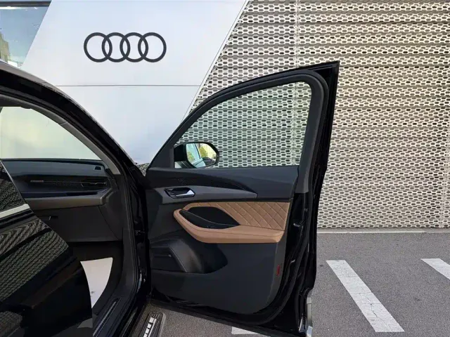 Audi Q6 — Фото автомобиля 6