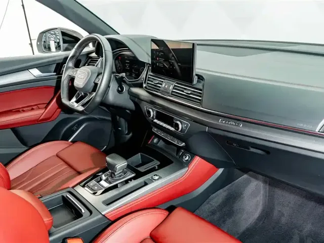 Audi Audi Q5L 2024 Model 40 TFSI Luxury Dynamic — Фото автомобиля 17