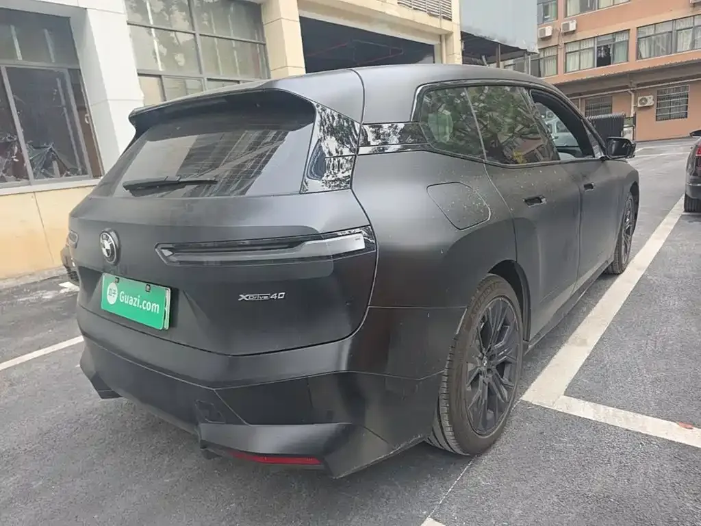 BMW BMW iX 2022 xDrive40 — Фото автомобиля 6