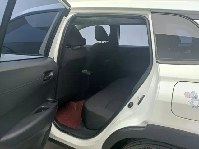 Toyota Corolla Cross — Фото автомобиля 7