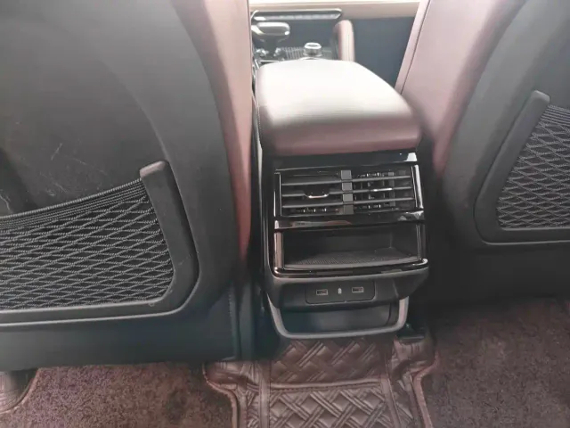 Geely Xingyue L — Фото автомобиля 9