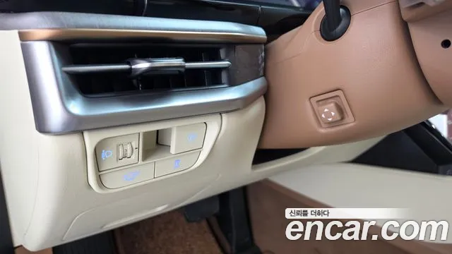 Hyundai Grandeur GN7 — Фото автомобиля 26