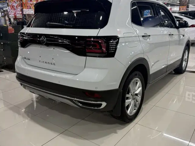 Volkswagen T-Cross — Фото автомобиля 9