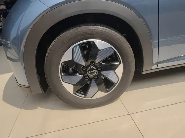 BYD Dolphin — Фото автомобиля 22
