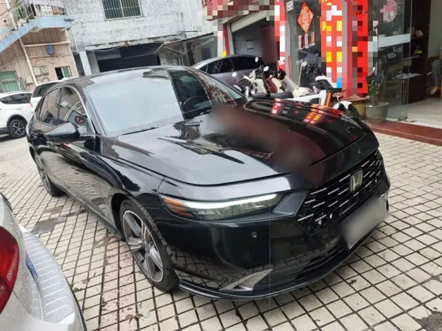 Honda Accord — Фото автомобиля 21