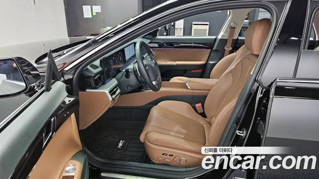 Hyundai Grandeur Grandeur (GN7) 2.5 Бензин 2WD — Фото автомобиля 10