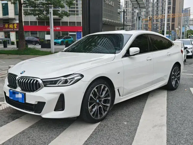 BMW 6 Series Gran Turismo — Фото автомобиля 2