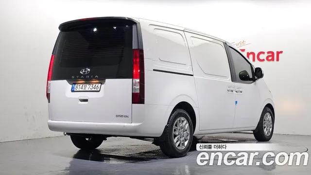 Hyundai Staria Staria Карго 3 места — Фото автомобиля 2