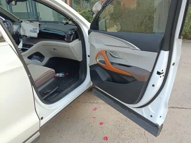 BYD Song Pro — Фото автомобиля 19