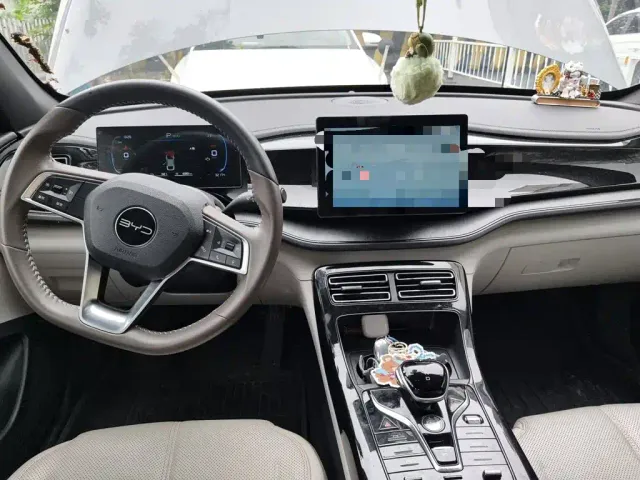 BYD Qin PLUS — Фото автомобиля 5