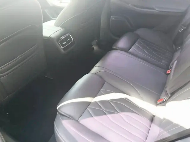 Chery Arrizo 8 — Фото автомобиля 10