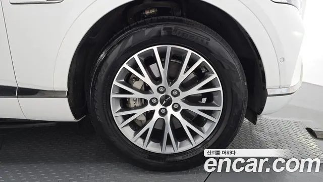 Genesis GV80 — Фото автомобиля 21