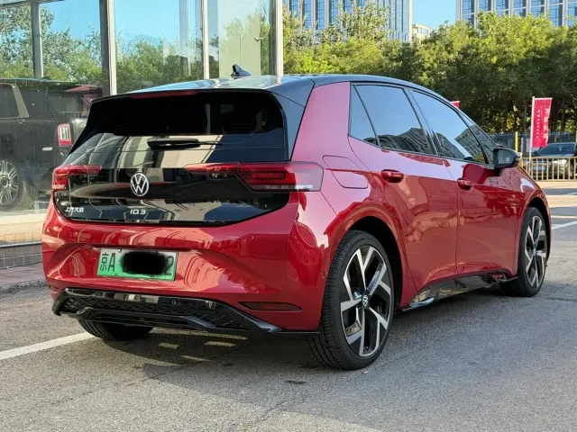 Volkswagen ID.3 — Фото автомобиля 5