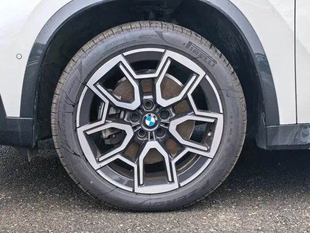 BMW X1 — Фото автомобиля 4