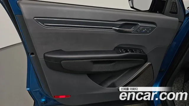 Kia EV9 — Фото автомобиля 23