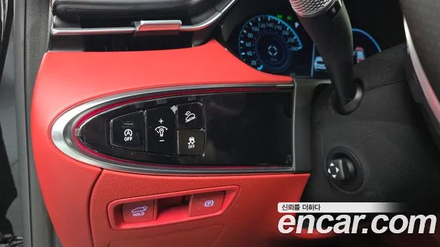 Genesis GV70 — Фото автомобиля 27